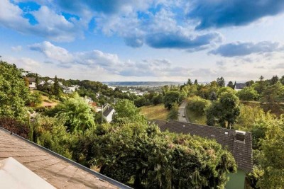 Hochwertige Villa mit Rheintalblick - Hier überzeug nicht nur die Lage!
