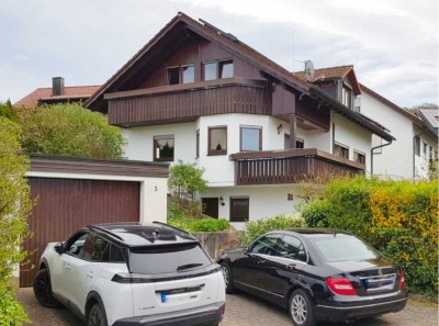 Freistehendes EFH im Landhausstil, Einliegerwohnung, Garage in Aspach-Rietenau
