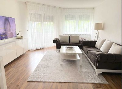 Gepflegte 3-Zimmer-Wohnung mit zwei Balkonen und Tiefgaragenstellplatz im Herzen von Dietzenbach