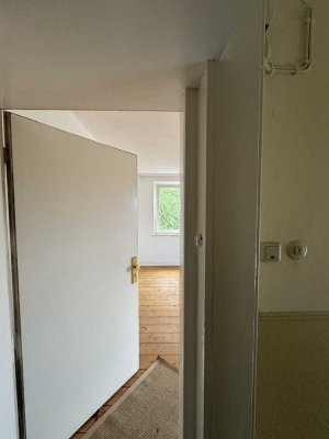 FÜR STUDIERENDE: 1-Zimmerwohnung in zentraler Innenstadtlage