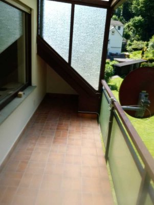 Renovierte 2 Zimmer Wohnung mit Balkon in Koblenz-Güls zu vermieten