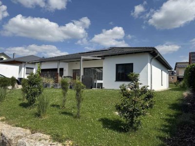 Moderner neuer Bungalow