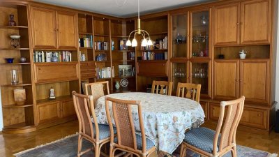 Stilvolle möblierte 3-Zimmer-Wohnung mit Balkon, Garten und Garage in Bad Rotenfels