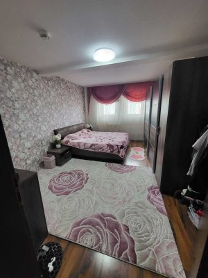 Große Wohnung mit Garten an ruhige Mieter zu vermieten