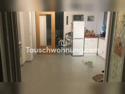 Tauschwohnung: Tausche 2 Zimmer Wohnung in 4 Zimmer Wohnung
