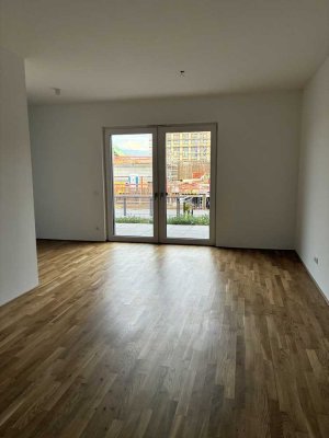 !!! Mainz Zollhafen - Leben direkt am Wasser - helle 3-ZW !!!
