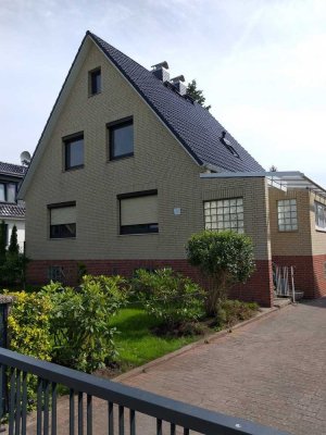 Charmantes Einfamilienhaus zur Miete in ruhiger Lage – Ihr neues Zuhause in Schnelsen!