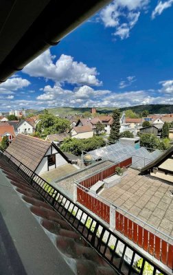2-Zimmer-Dachgeschosswohnung in Stuttgart-Hedelfingen mit Aussicht