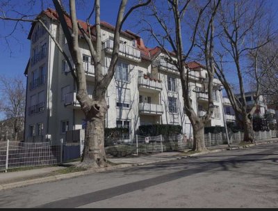 3-Zimmer-Wohnung mit Balkon und Neuer Einbauküche in Top Lage von Gera