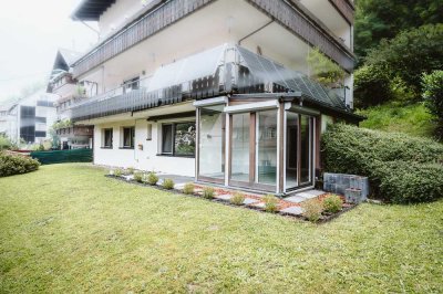 **Top Deal in 2025: 2,5-Zi-ETW, Garten, Garage, sofort bezugsfrei in Bad Wildbad**