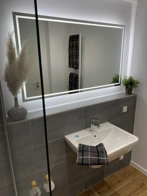 Sanierte und attraktive 3-Zimmer-Wohnung mit Balkon in Wülfrath
