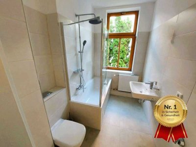 Neu & In Renovierung! I moderne Einbauküche I Tageslichtbad mit Wanne