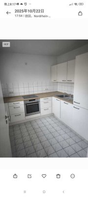 Schöne 3-Zimmer Wohnung mit Balkon im 1. OG in Köln Zollstock