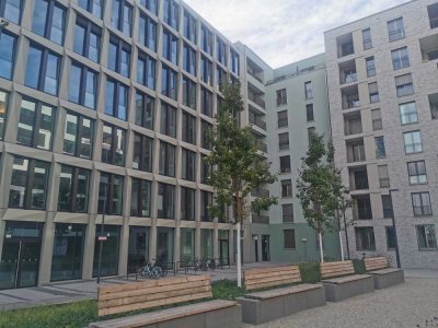 Neuwertige 1,5-Zi.-Wohnung mit EBK, Möbeln & Balkon in Ostend