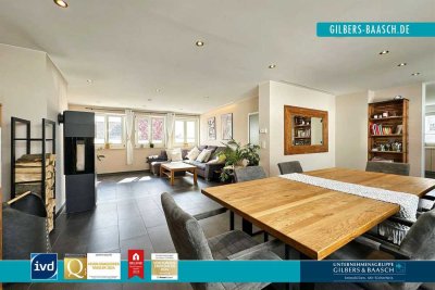 Großes Einfamilienhaus in Igel-Liersberg mit zwei Terrassen, großem Garten mit Pool und zwei Garagen