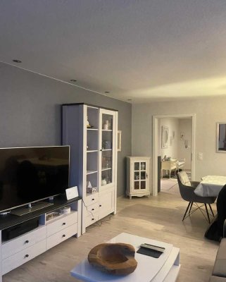 Clean - hell und modern! Ihr Wohntraum in Weiß - kurzfristig zu beziehen!