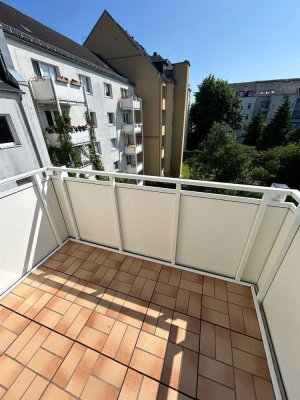 Gemütliche 1-Zimmer mit Balkon, EBK und Wannenbad in ruhiger Lage