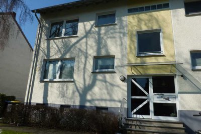 Eine ruhige 2,5 Zimmer-Wohnung im Herzen der Hillerheide mit Balkon im 1. OG