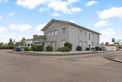 Moderne 4-ZKB-Erdgeschosswohnung mit Terrasse und Garage - frei zur Eigennutzung!