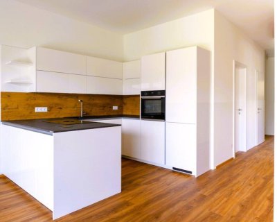 SEEBODEN - Sonnige Familienwohnung mit großzügigem Grundriss
