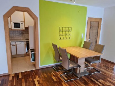 Top gepflegte 2 Zimmer Wohnung mit kleinem Garten ab sofort zu kaufen