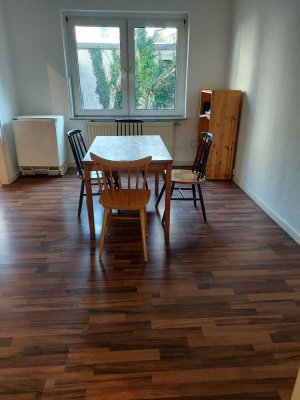 Gepflegte 2-Zimmer-Wohnung im 2. OG in Wuppertal Elberfeld West