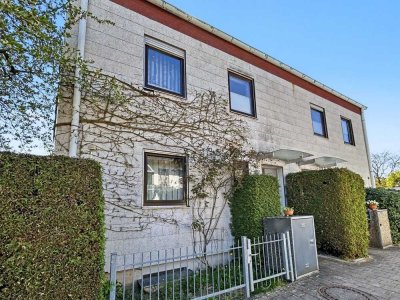 Charmante Doppelhaushälfte mit Terrasse, Balkon und Garage in Oberpfalz