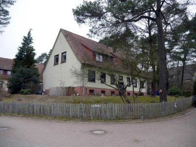 Singles aufgepasst: Umgeben von Grünflächen wartet diese gemütliche 2-Zimmer-Wohnung auf Sie
