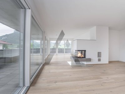Neubau: Dachgeschoss mit traumhaftem Ausblick