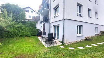 Herrliche 2 Zimmer-Terrassen-Wohnung in naturnaher Randlage, Einbauküche, Stellplatz
