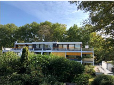 Helle 3-Zimmer Wohnung mit 80 qm Dachterrasse in Schwabing-Freimann