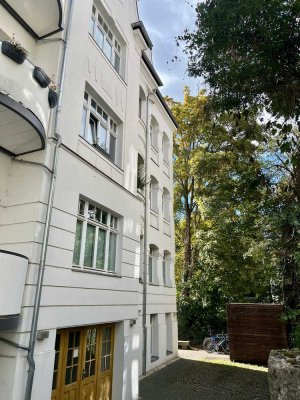 Wohntraum auf zwei Etagen! Hochwertige 3,5-Zimmer-Wohnung mit Balkon & Terrasse!