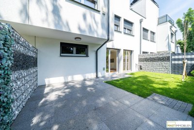 Modernes Reihenhaus in ruhiger Lage mit Garten, 3 Bädern &amp; Parkplatz!
