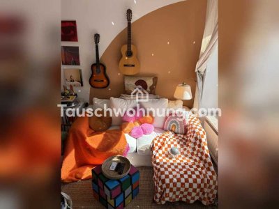 Tauschwohnung: Renovierte, zentrale 2 Zi. Wohnung gegen 3 Zimmer Wohnung