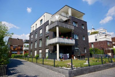 Renovierte 4-Zimmer-Wohnung (02) mit Gartenanteil in Oberhausen (Schwarze Heide)