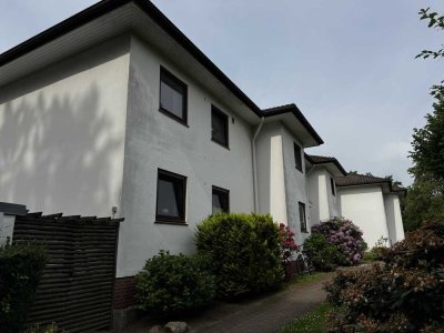 Schöne 3-Zimmer EG-Wohnung mit Terrasse in Hamburg-Nord