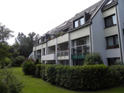 Ruhige und helle 4-Zimmer Wohnung mit Einbauküche und Parkblick in St. Jobst - provisionsfrei