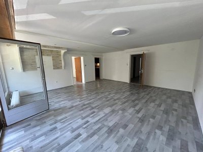 PROVISIONSFREI: 4 Zimmer Wohnung mit Loggia in Schwaz ab sofort zu verkaufen!