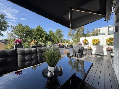 M'GLADBACH - WICKRATH TRAUMHAFT SANIERTE 2-ZIMMER-DACHTERRASSENWOHNUNG!