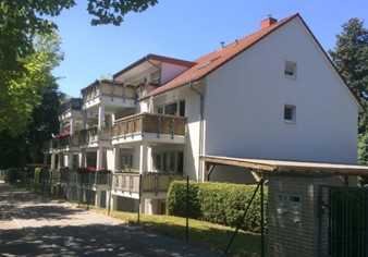 3-Zimmer-Maisonette mit großer Loggia nahe Britzer Garten