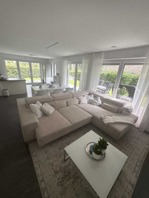 Erdgeschosswohnung mit Garten zu vermieten