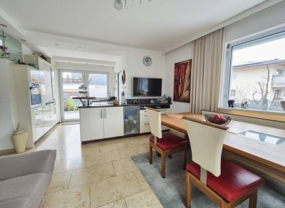 Maisonettenwohnung mit Wintergarten, Garten und Terrasse mit Whirlpool