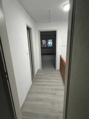 Vollständig renoviertes 6-Zimmer-Haus mit Einbauküche in Marbach