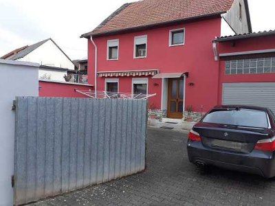 Freistehendes EFH- Niedrig Preis!  Renoviert + guter Zustand + Nebengebäude bei Bad Kreuznach