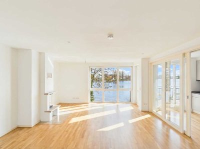 Erste Reihe - Stilvolles Wohnen mit Wasserblick in Berlin-Köpenick