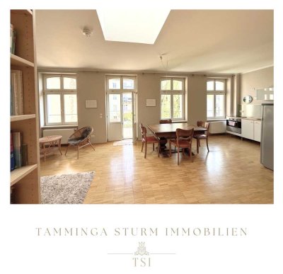 NEU: BEZUGSFREIE STADTWOHNUNG IN ZENTRUMSLAGE, SONNENBALKON, EBK, VOLLBAD, HELL UND GEPFLEGT