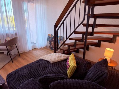 Attraktive, neu und hochwertig renovierte Maisonette-Wohnung