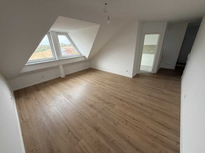 DG-Wohnung mit 3 Zimmern, frisch renoviert, in Bruchköbel