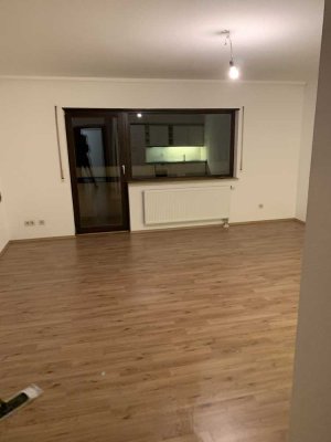 Helle 1-Zimmer-Wohnung mit großen Balkon und Weitsicht