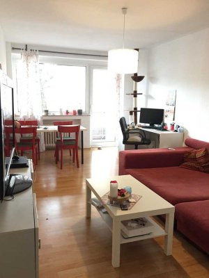 63 m², 4. OG m. Aufzug, 2 Zimmer Wohnung, Süd Balkon, Barrierefrei, Innenstadt